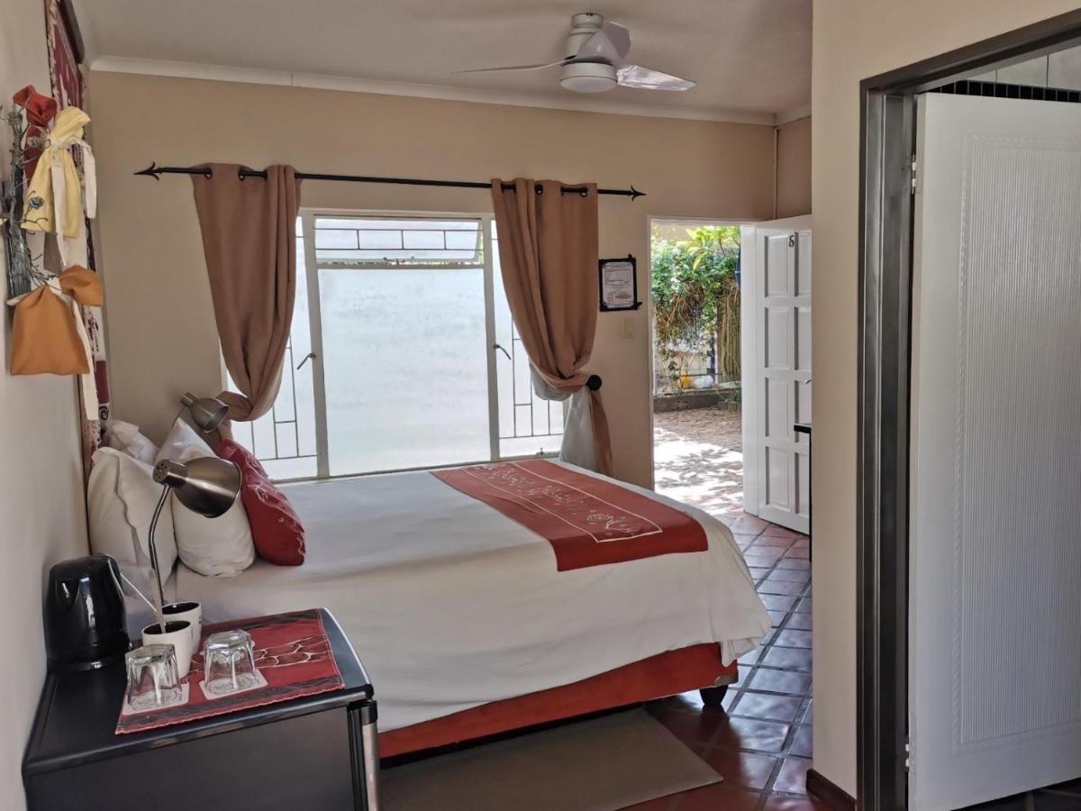 Londiningi Guesthouse Windhoek Kültér fotó