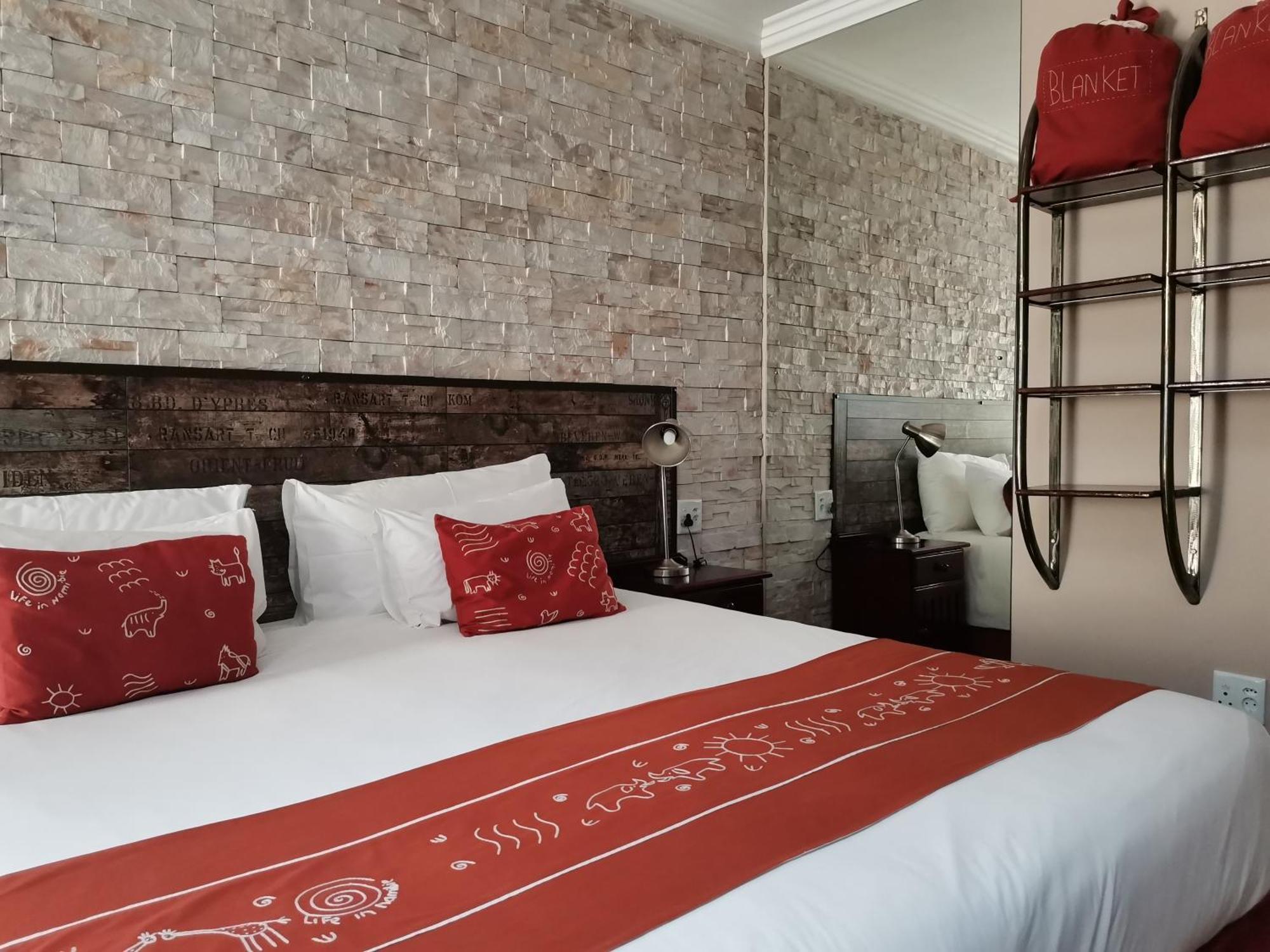 Londiningi Guesthouse Windhoek Szoba fotó